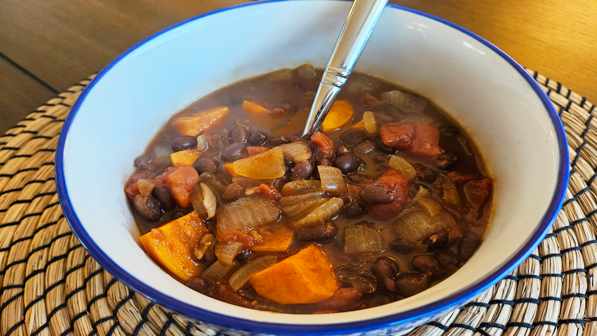 Sweet Potato and Black Bean Chili